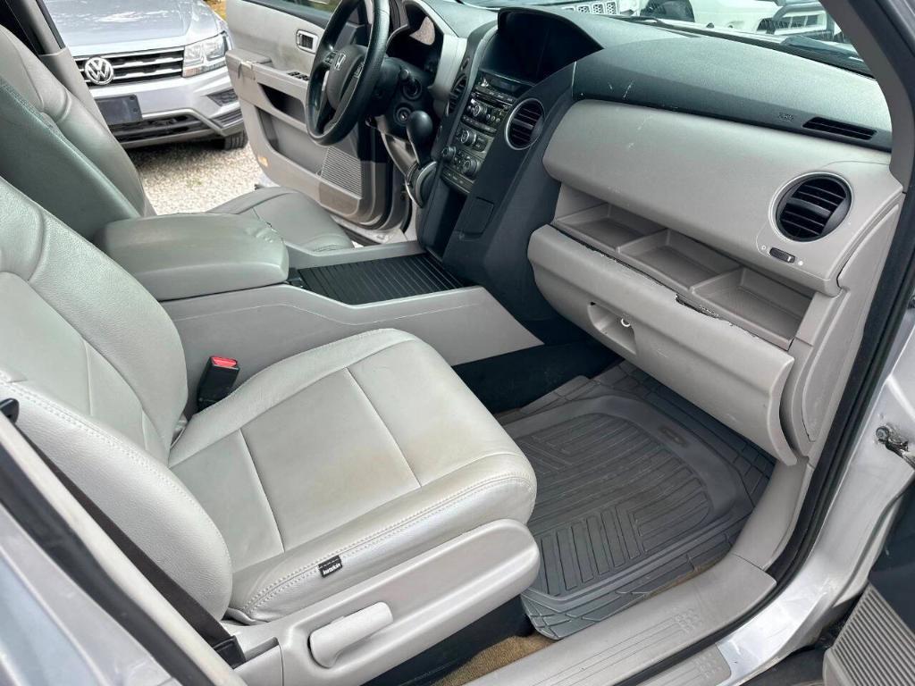 used 2015 Honda Pilot car, priced at $8,955