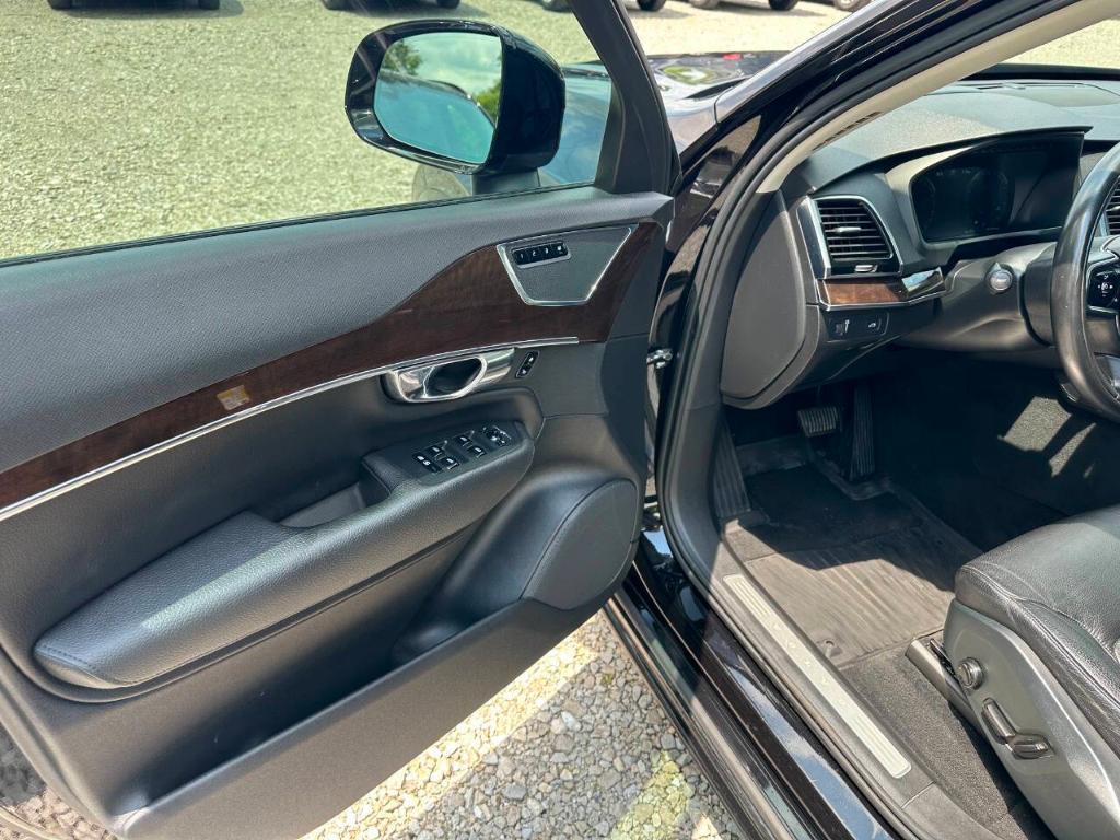 used 2016 Volvo XC90 car, priced at $14,955