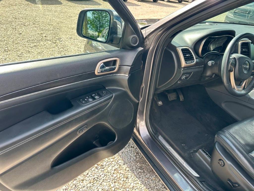 used 2014 Jeep Grand Cherokee car, priced at $11,355