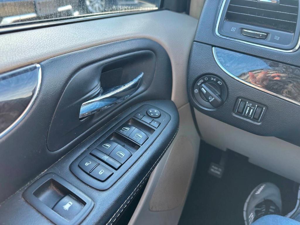 used 2014 Chrysler Town & Country car, priced at $4,455