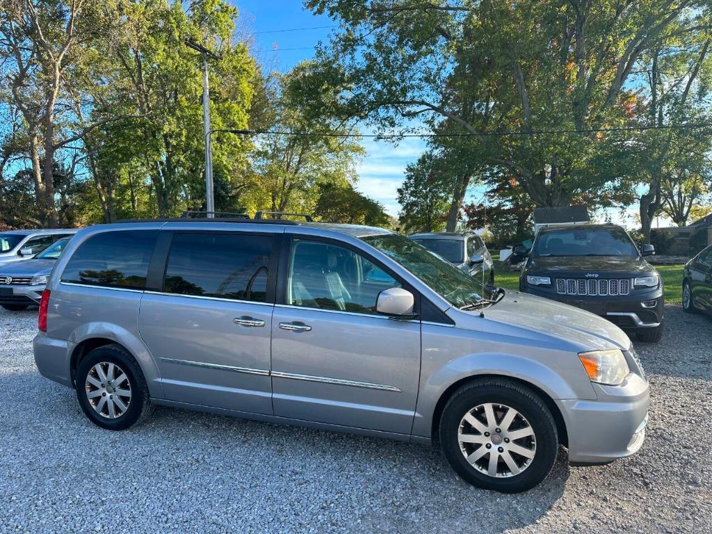 used 2014 Chrysler Town & Country car, priced at $4,455