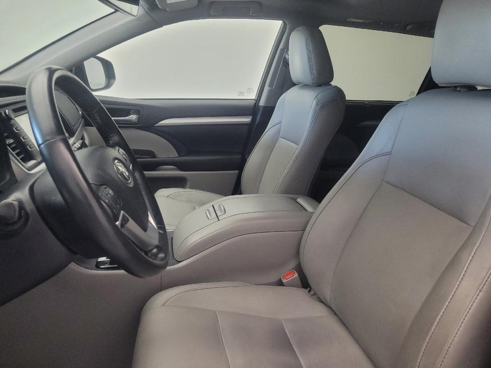 used 2017 Toyota Highlander car, priced at $23,695