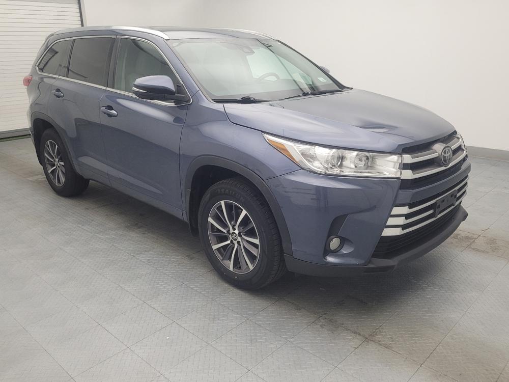used 2017 Toyota Highlander car, priced at $23,695