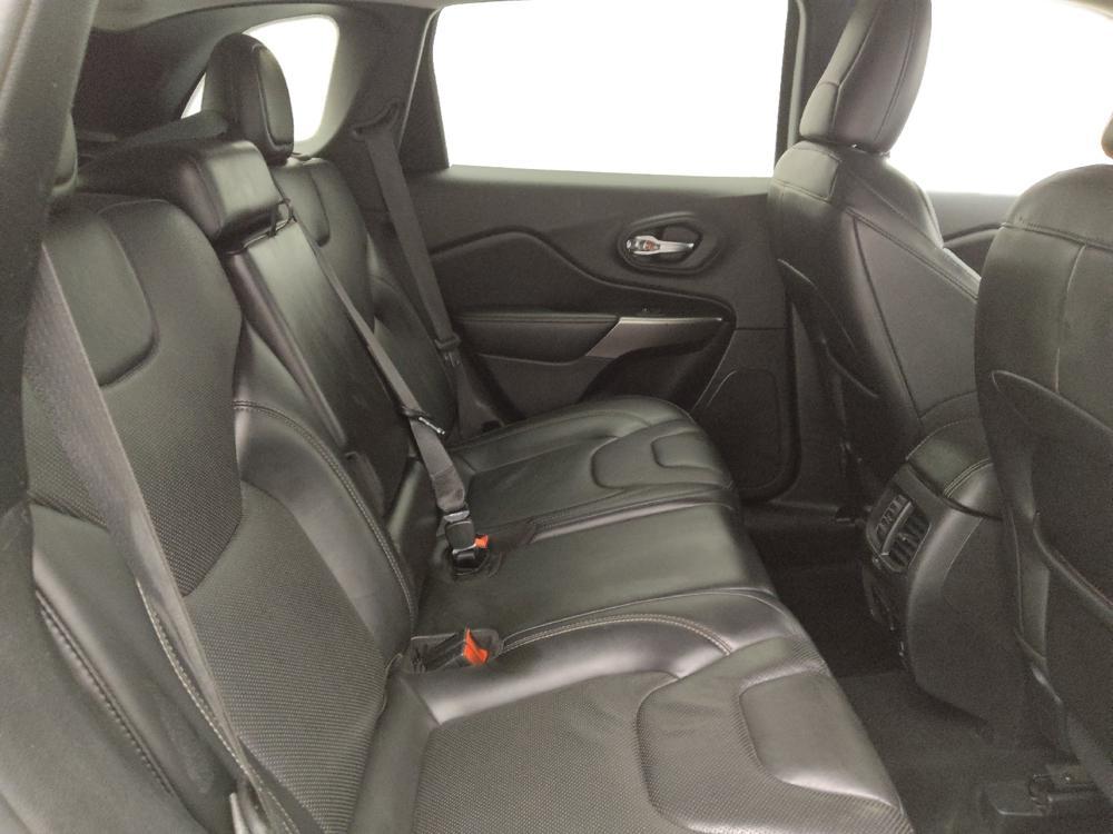used 2020 Jeep Cherokee car, priced at $19,895
