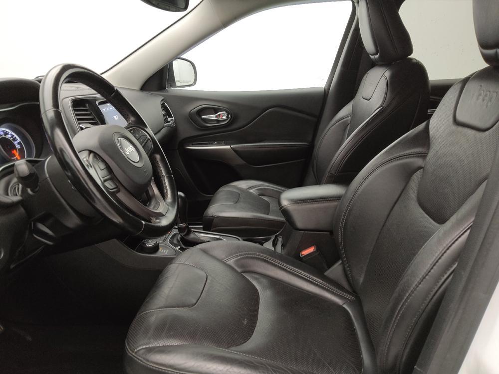 used 2020 Jeep Cherokee car, priced at $19,895
