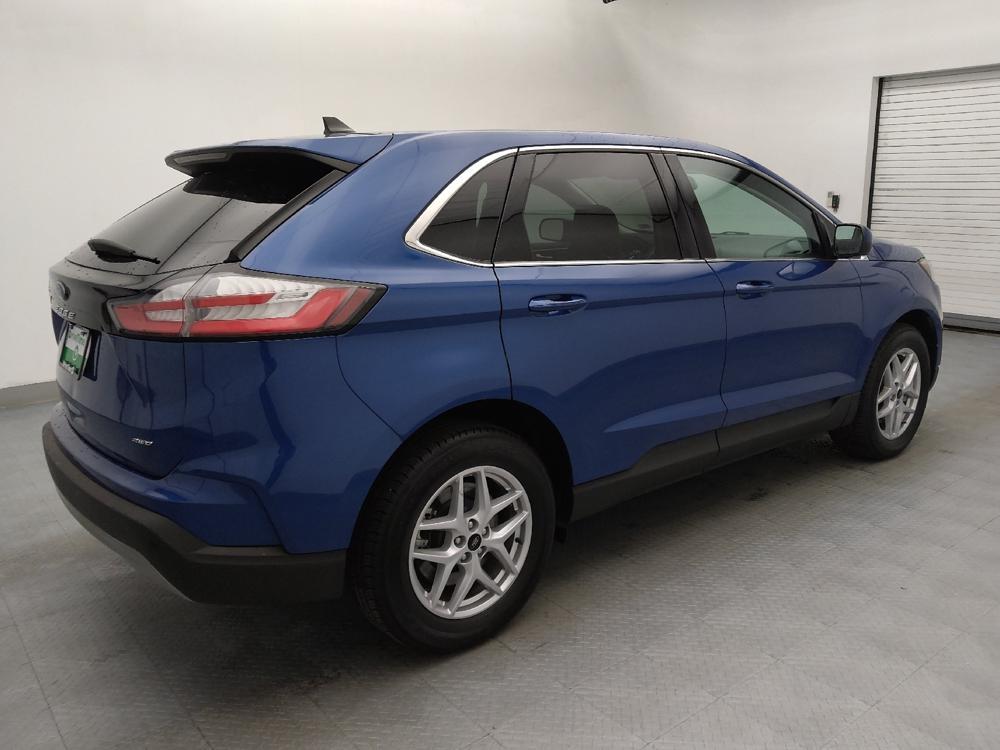 used 2024 Ford Edge car, priced at $27,395