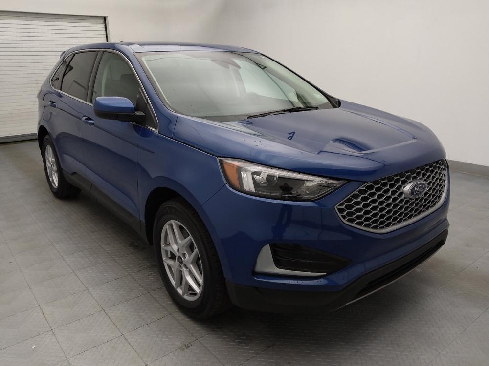 used 2024 Ford Edge car, priced at $27,395