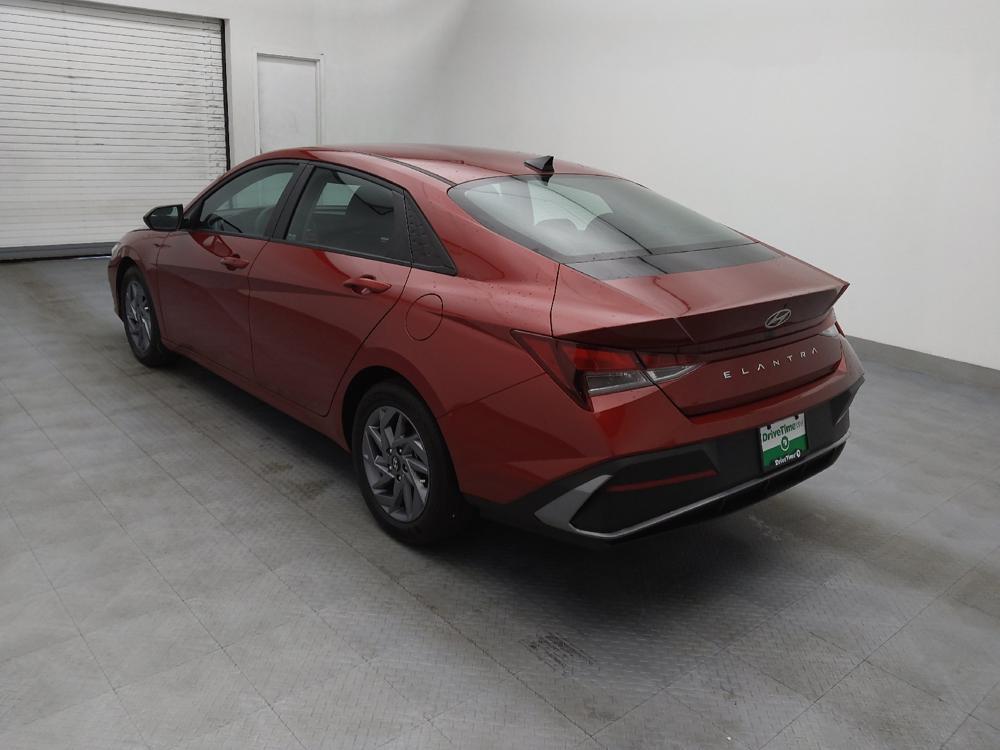 used 2024 Hyundai Elantra car, priced at $25,495