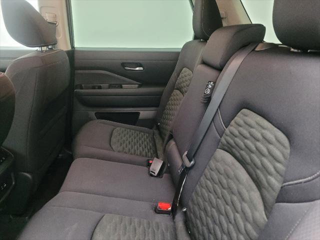 used 2022 Nissan Pathfinder car, priced at $24,095