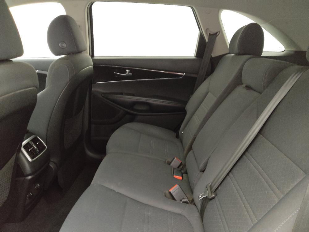 used 2020 Kia Sorento car, priced at $18,395