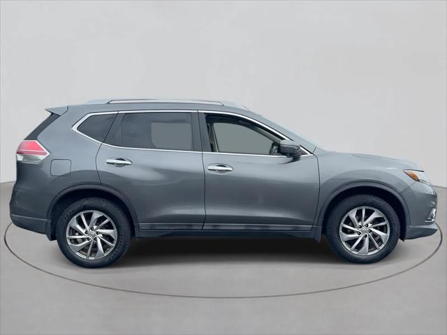 used 2015 Nissan Rogue car, priced at $10,995