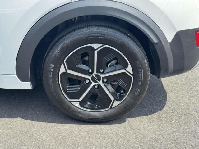 used 2024 Kia Niro car, priced at $25,495