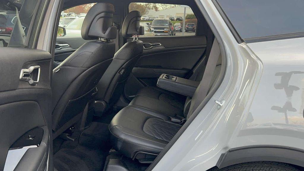 used 2025 Kia Sportage car, priced at $26,995