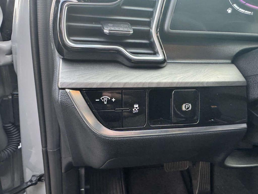 used 2025 Kia Sportage car, priced at $26,995