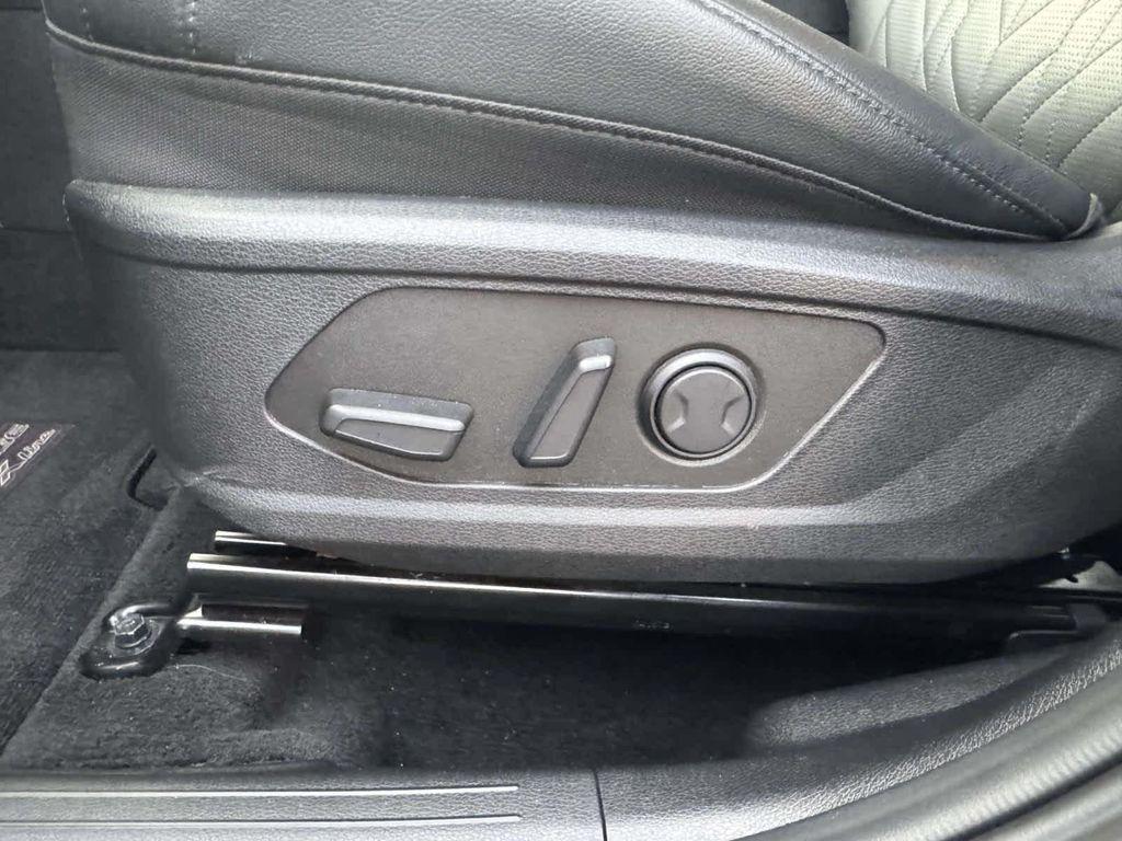 used 2025 Kia Sportage car, priced at $26,995