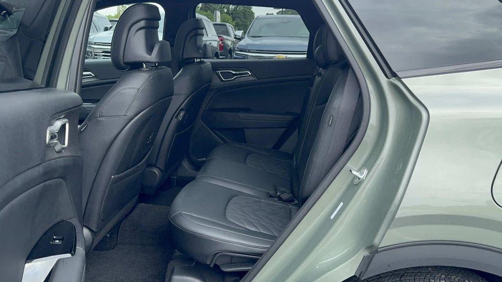 used 2025 Kia Sportage car, priced at $36,075