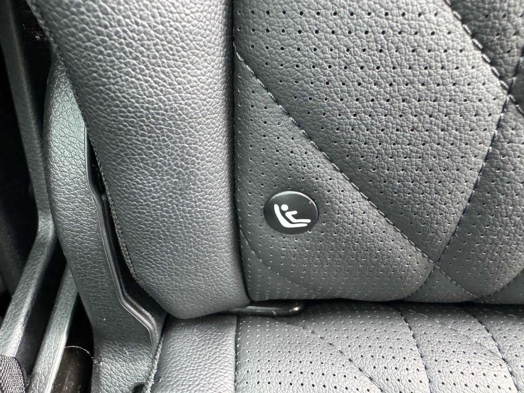 used 2025 Kia Sportage car, priced at $36,075