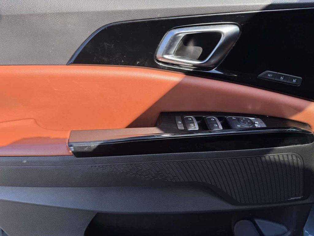 used 2023 Kia Carnival car, priced at $32,995