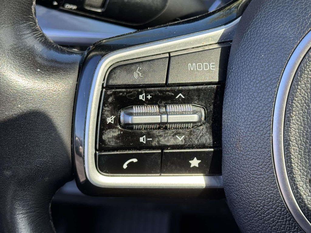 used 2023 Kia Carnival car, priced at $32,995