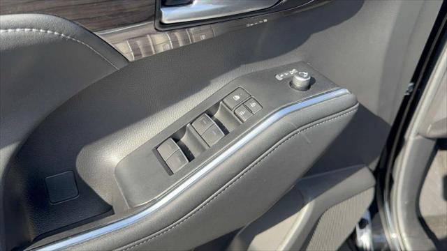 used 2023 Toyota Highlander Hybrid car, priced at $49,995