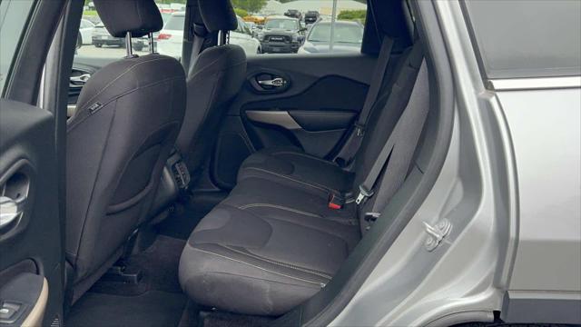 used 2017 Jeep Cherokee car, priced at $12,995