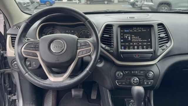 used 2017 Jeep Cherokee car, priced at $12,995