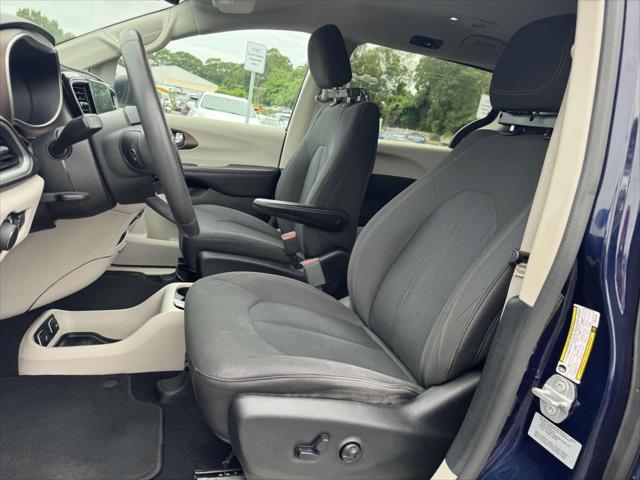 used 2017 Chrysler Pacifica car, priced at $10,495
