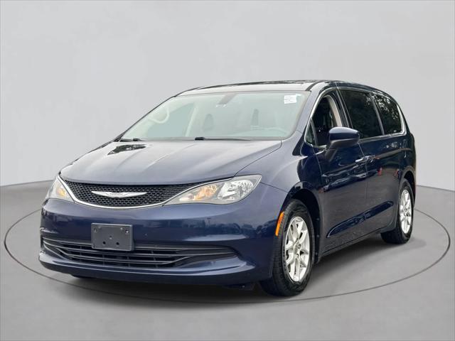 used 2017 Chrysler Pacifica car, priced at $10,495