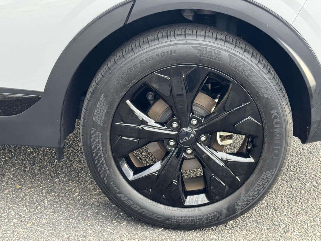 used 2025 Kia Sportage car, priced at $26,995