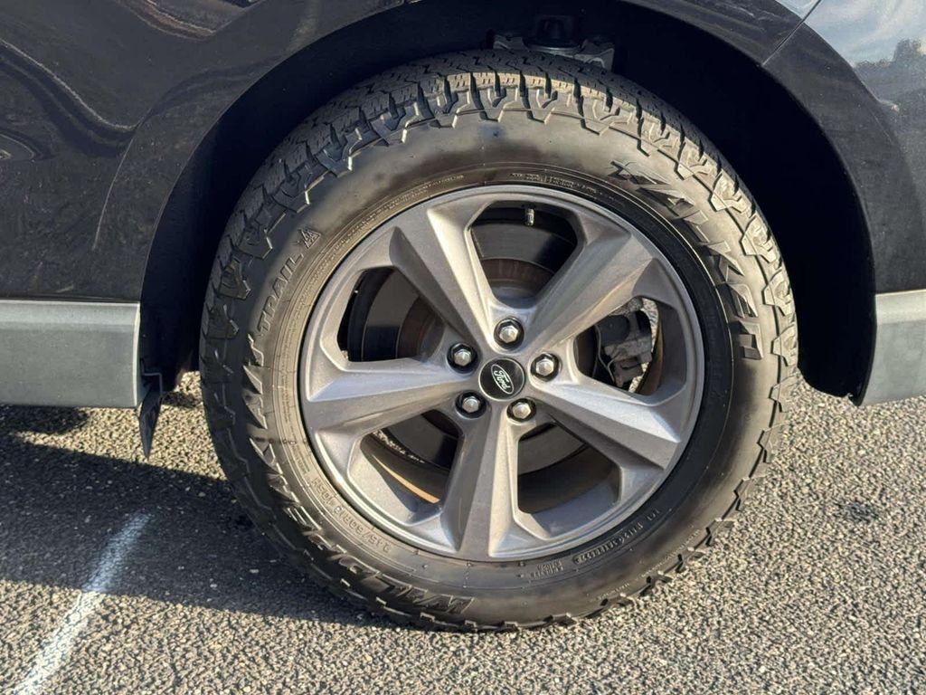 used 2023 Ford Edge car, priced at $24,895