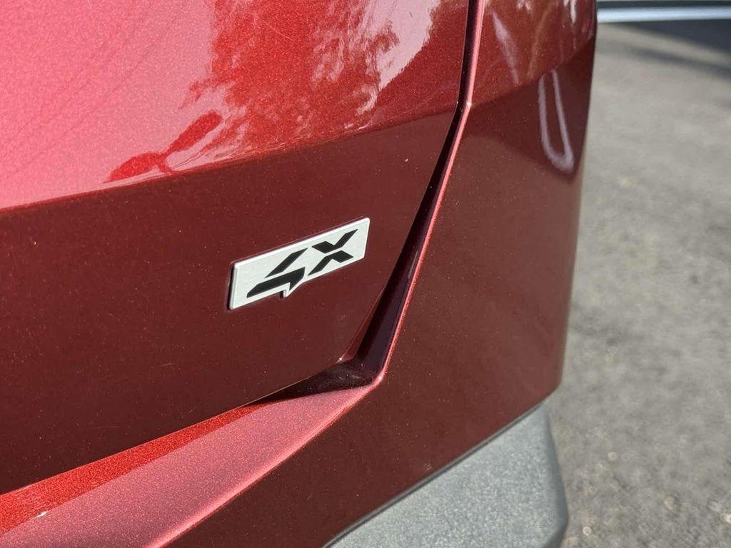 used 2025 Kia Sorento car, priced at $29,995