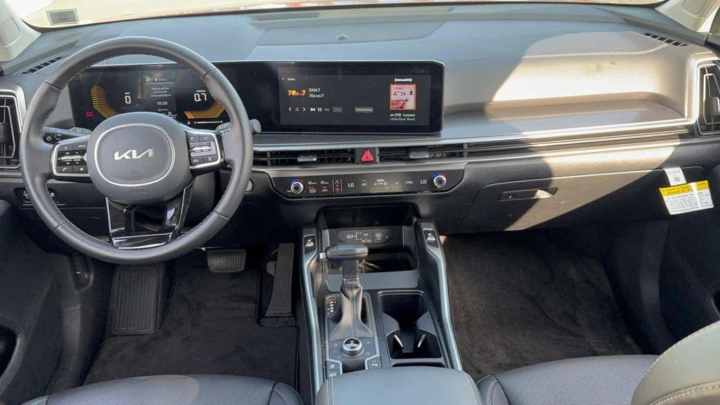 used 2025 Kia Sorento car, priced at $29,995