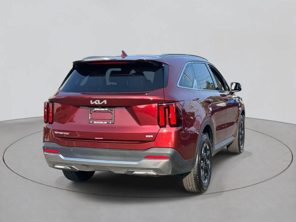 used 2025 Kia Sorento car, priced at $29,995