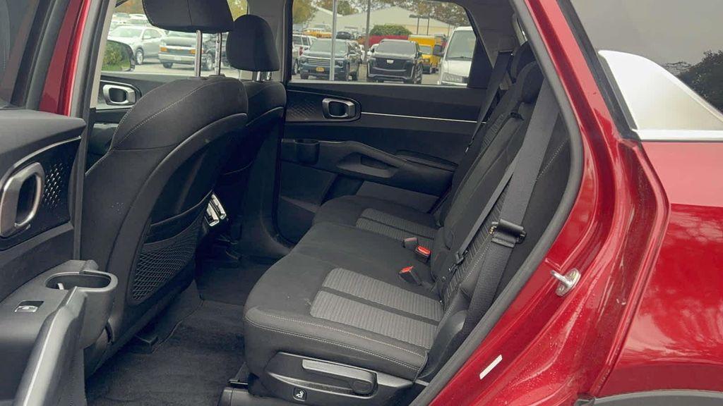 used 2022 Kia Sorento car, priced at $22,995