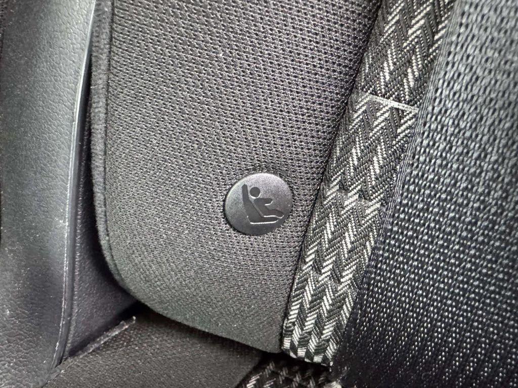 used 2022 Kia Sorento car, priced at $22,995