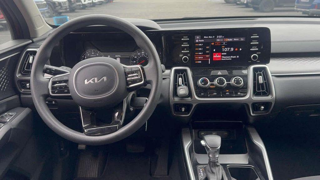 used 2022 Kia Sorento car, priced at $22,995