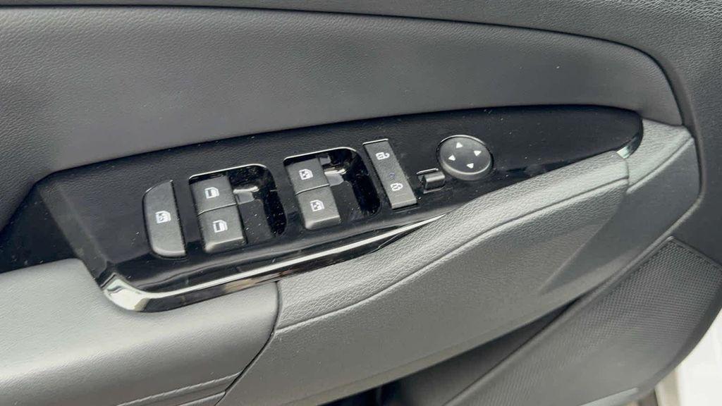 used 2025 Kia Sportage car, priced at $26,995