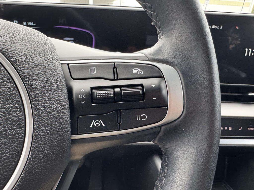 used 2025 Kia Sportage car, priced at $26,995