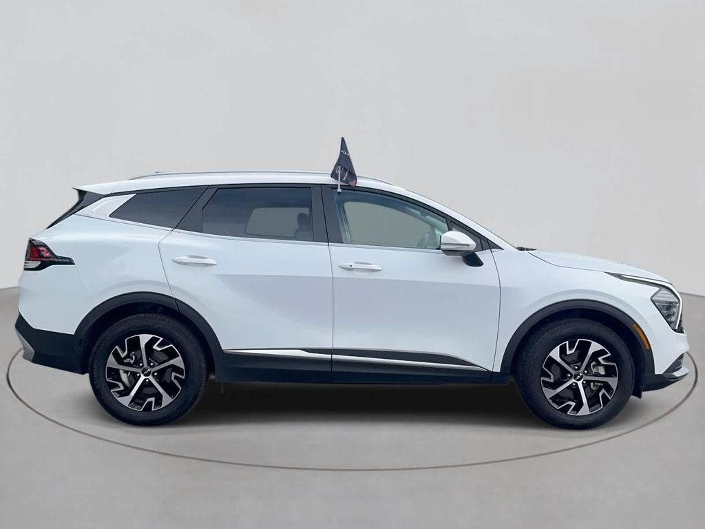 used 2025 Kia Sportage car, priced at $26,995