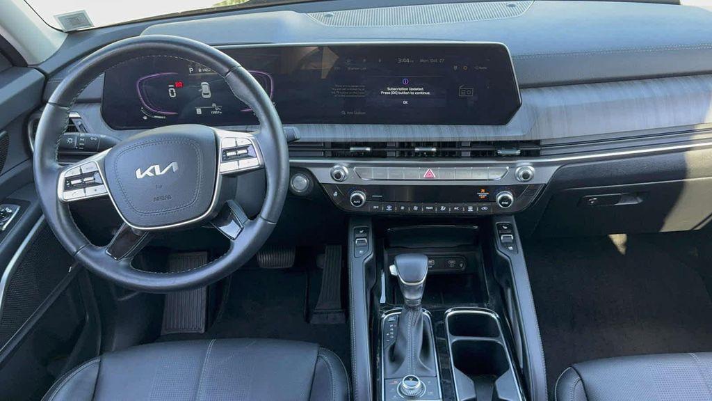 used 2024 Kia Telluride car, priced at $37,995