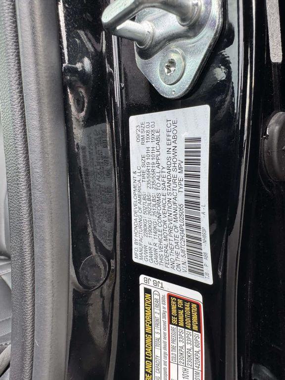 used 2023 Acura RDX car, priced at $35,995