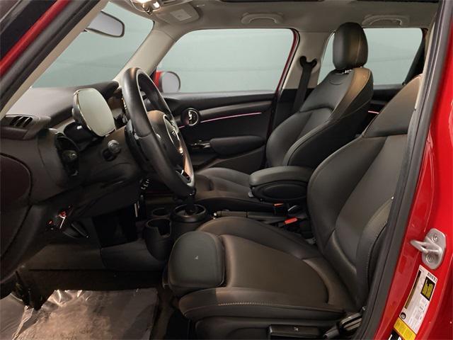 used 2024 MINI Hardtop car, priced at $25,996