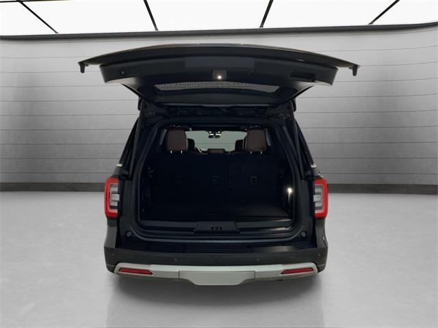 used 2024 Ford Expedition car, priced at $53,996
