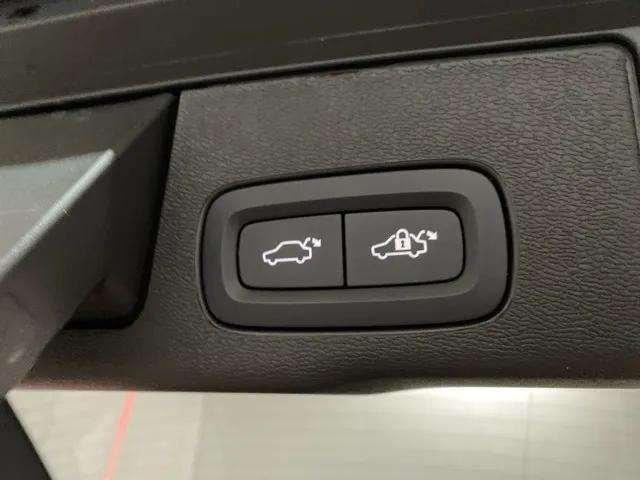 used 2025 Volvo XC60 car, priced at $32,996