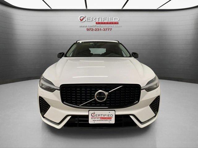 used 2025 Volvo XC60 car, priced at $32,996