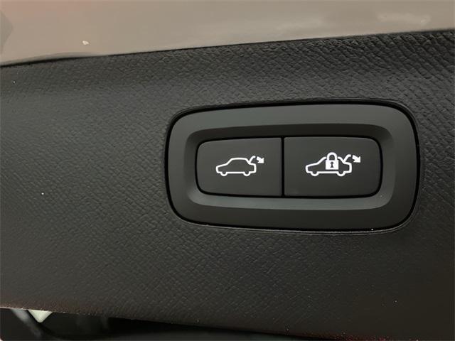 used 2024 Volvo XC90 car, priced at $38,996