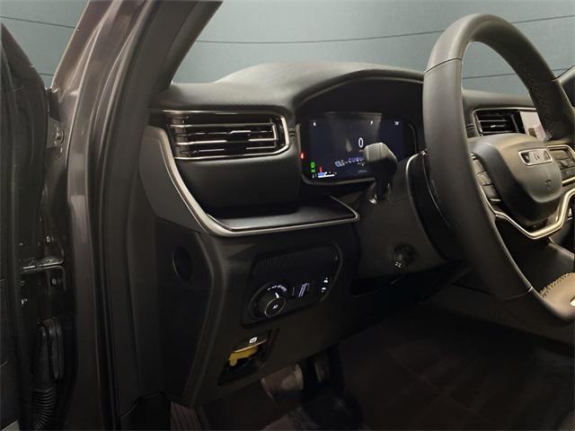 used 2024 Jeep Wagoneer car, priced at $47,996
