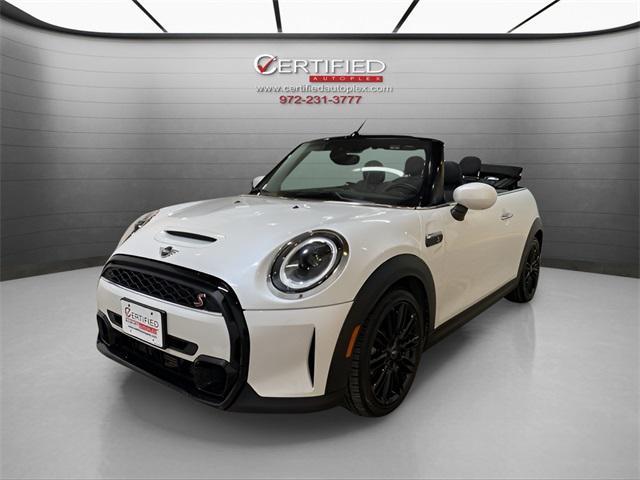 used 2024 MINI Convertible car, priced at $25,996