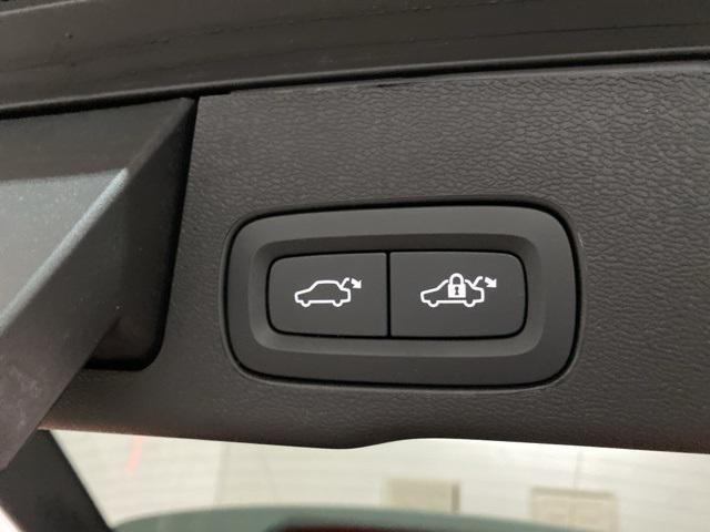 used 2025 Volvo XC60 car, priced at $35,996