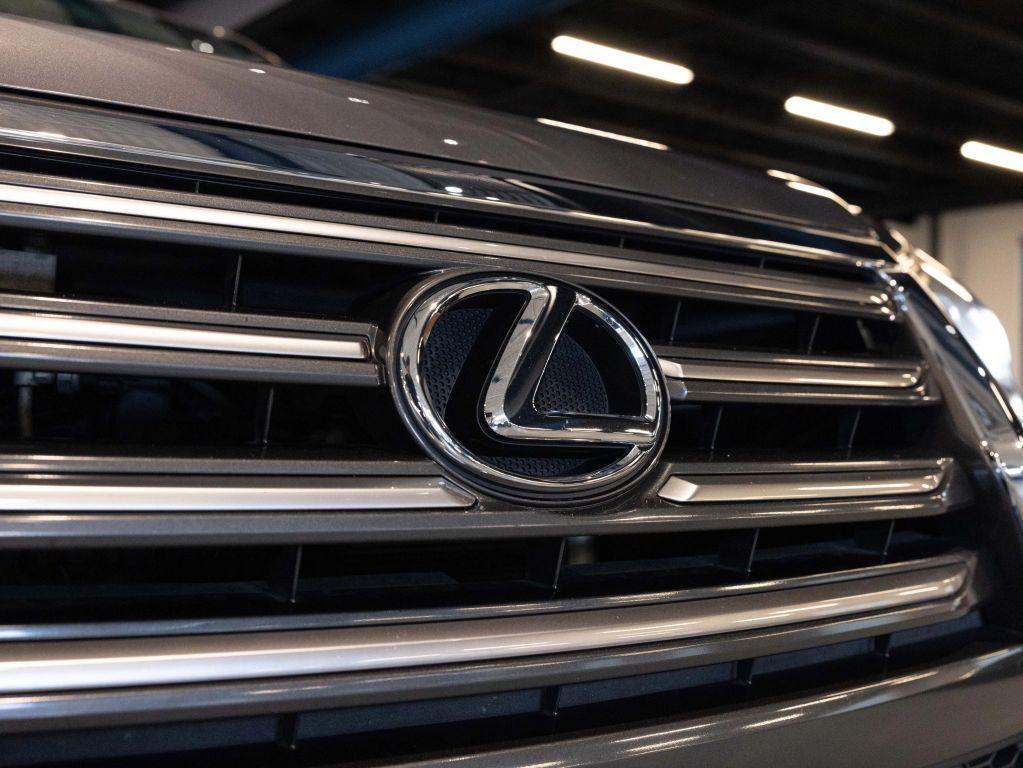 used 2018 Lexus GX 460 car, priced at $29,990